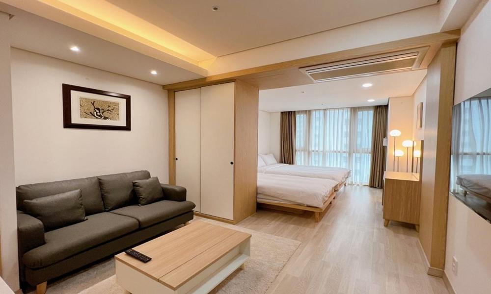 Busan Centurn Victoria Hotel Εξωτερικό φωτογραφία